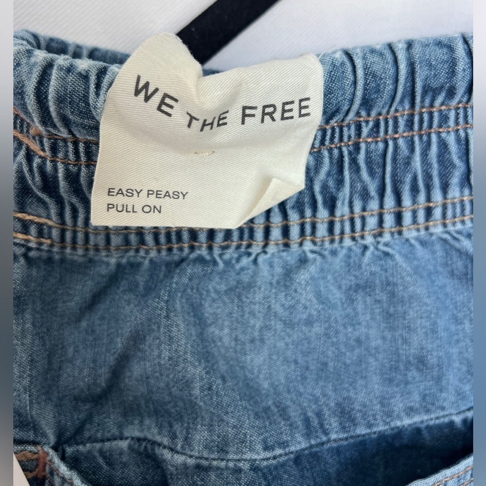 Free People Easy Pull on Light Blue Elastic Waist Denim Pants NWT SIZE L - Picture 5 of 9
